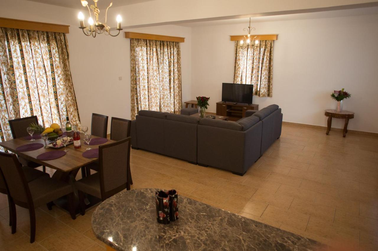 Marilia 1 Villa Polis Ngoại thất bức ảnh